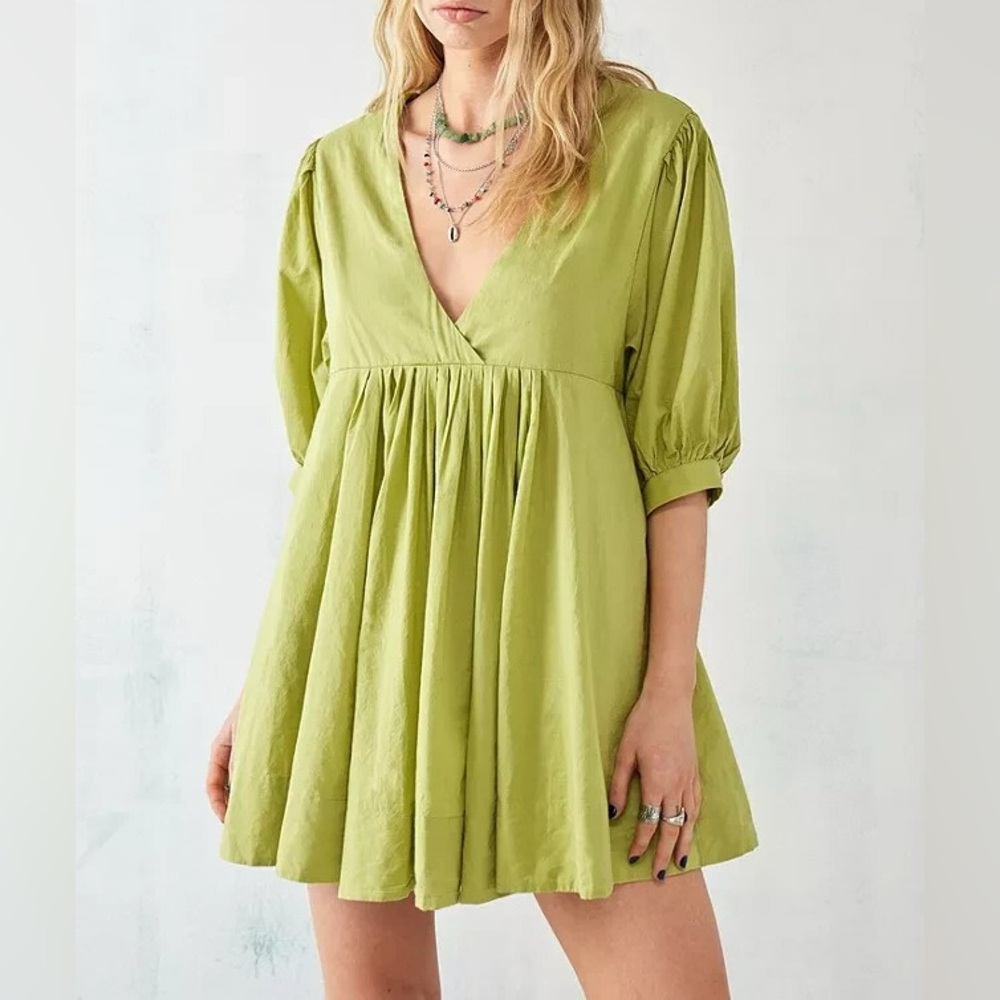 Ecote Vero V-Neck Pleated Puff Sleeve Mini Dress Moss Green Size M